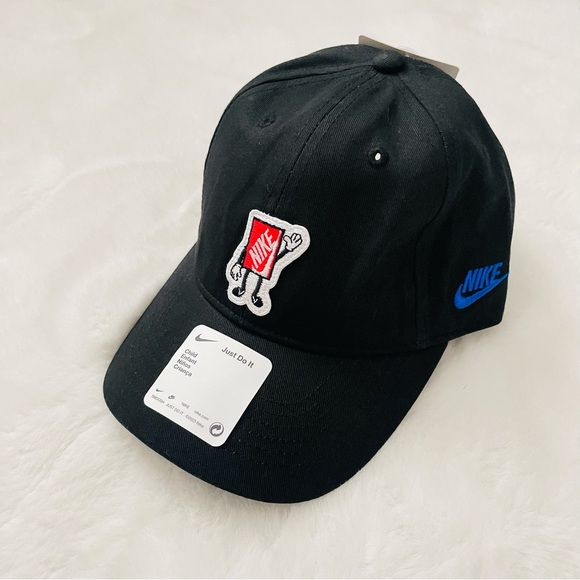 Nike Kids Black Hat with Blue Accents - Picture 1 of 7